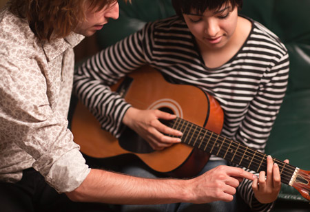 27/06/2013 – INSEGNARE CHITARRA: PERCHE’ NE VALE LA PENA