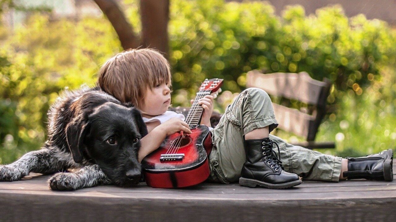 boy-playing-guitar